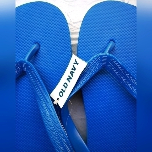 Old Navy Men's Flip Flops - Picture 1 of 5